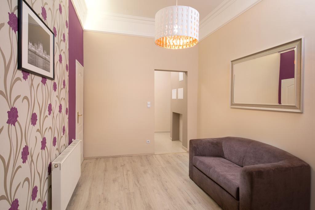 D.Five Szinyei Apartment Budapest Eksteriør bilde